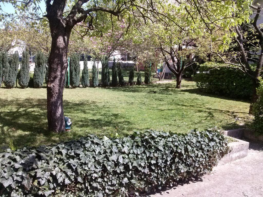 Apartments Garden Zagreb Exteriör bild