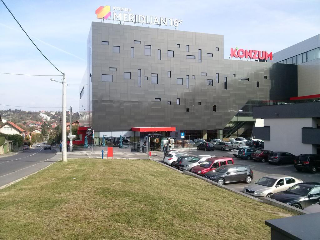 Apartments Garden Zagreb Exteriör bild