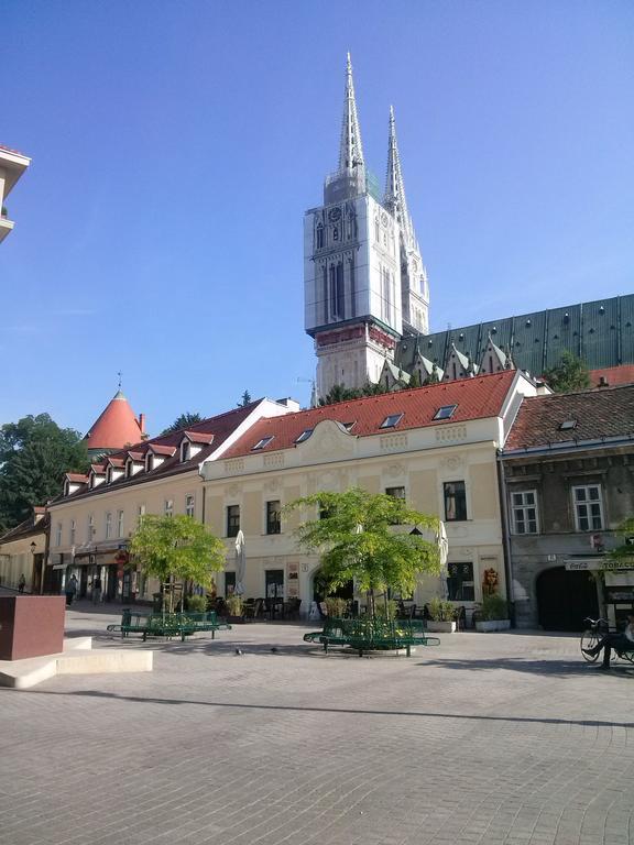 Apartments Garden Zagreb Exteriör bild